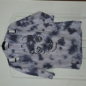 TORRID Cold Shoulder Tie Dye Comfy Graphic Skull Bats Hoodie Sz 3 22 24